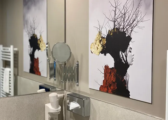 Amedia Milan, Trademark Collection By Wyndham Hotel