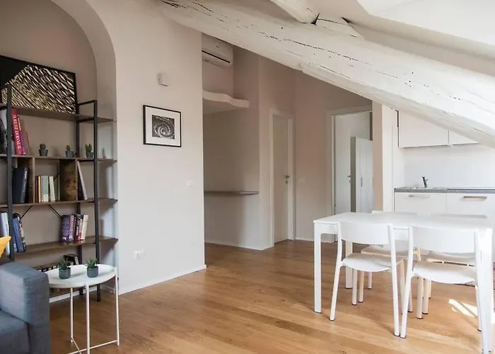 Breathtaking Castle View Youhosty - Quintino Sella Appartement *