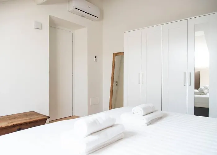 Appartement Breathtaking Castle View Youhosty - Quintino Sella Milan