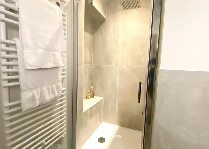 Fara Cinque By Vrmd Hospitality Apartment Milan