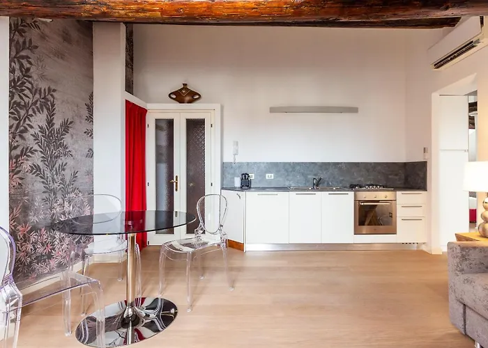 Easyhomes-san Marco Apartment *