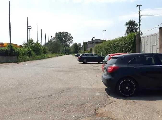 Ripamontibnb Couette-café