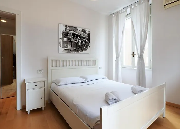 Daire Primopiano - Copernico 49 *