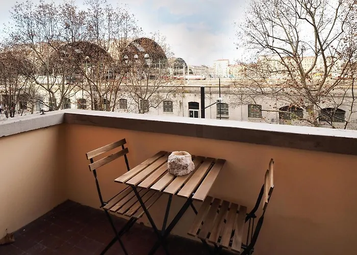 Apartment Primopiano - Ferrante Aporti Flats Milan