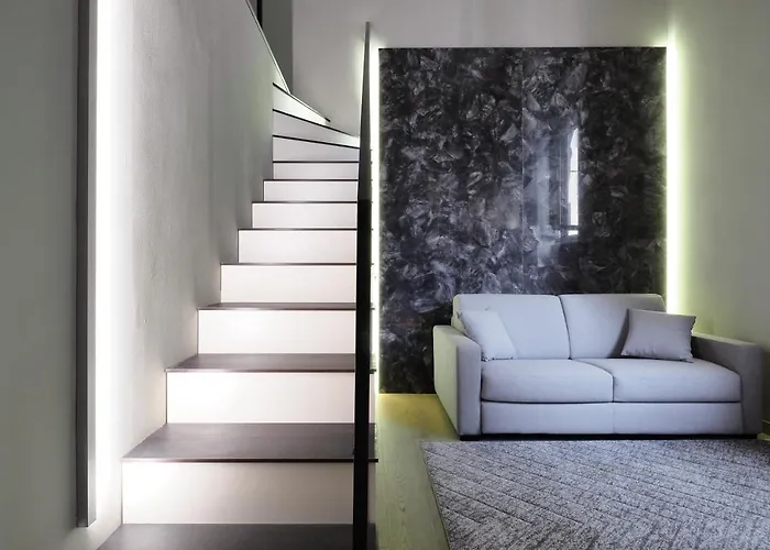 Premium Two-level Caiazzo Stazione Apartment Mailand
