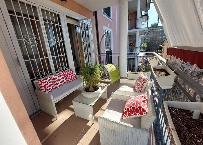 Apartman Luminoso A Pochi Minuti Da Duomo E Fiera