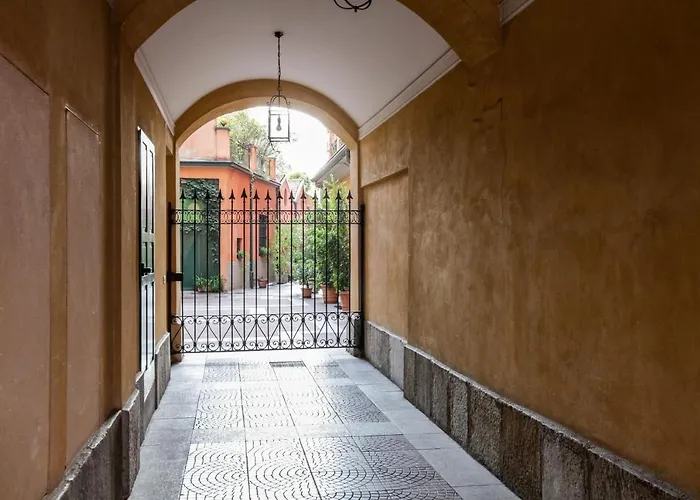 San Vittore- One Bedroom By Halldis Lägenhet *