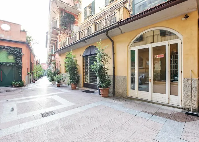 San Vittore- One Bedroom By Halldis Lägenhet *