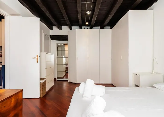 Luvi - Garibaldi * 米兰