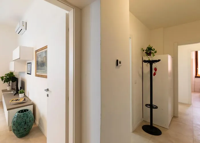 Bicocca - 2 Bedrooms * ミラノ