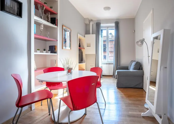 Navigli-duomo With Netflix+wifi Appartement Milan