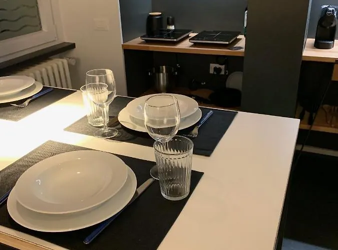 Stylish & Cosy House At Fair 아파트