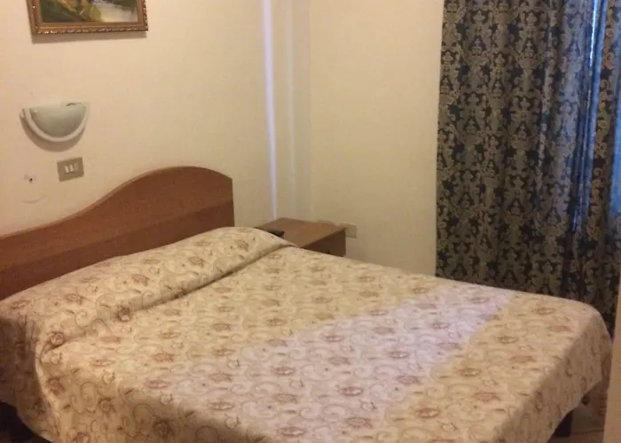 Szálloda Adelchi Milánó