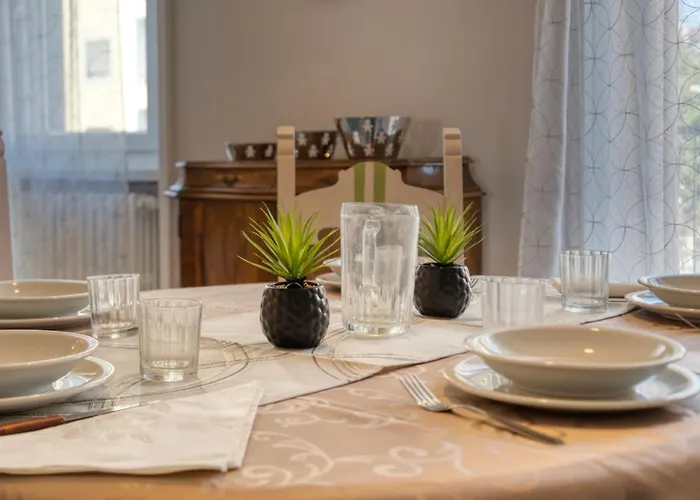 Guesthost - Casa Janas * Mailand