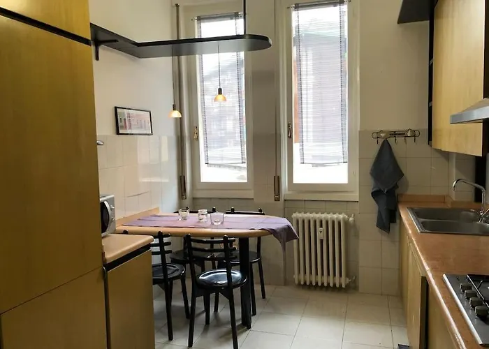 Ampio Bilocale A Apartment *