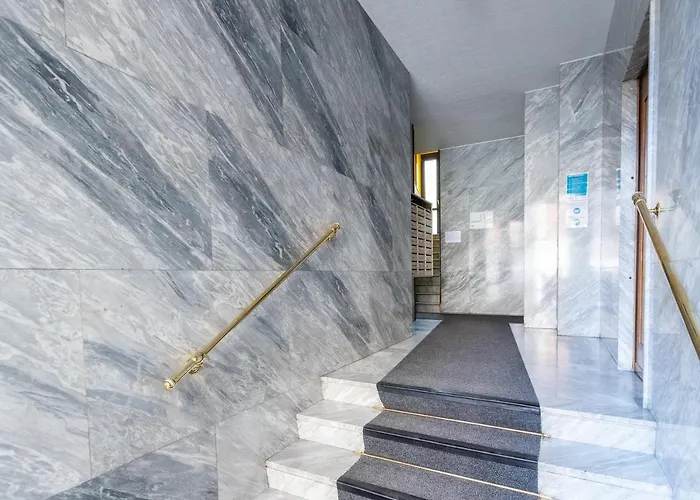 Apartament Rosselli 13 Mediolan