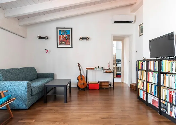 Cozy Near Station Appartamento Milano