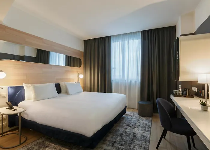 Voco Milan-fiere By Ihg מלון