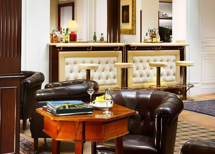 Pierre Hotel