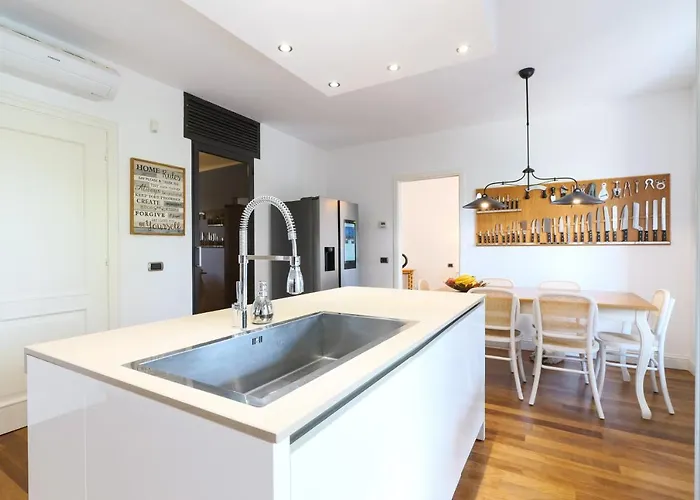 San Siro Stadium Luxury Милан