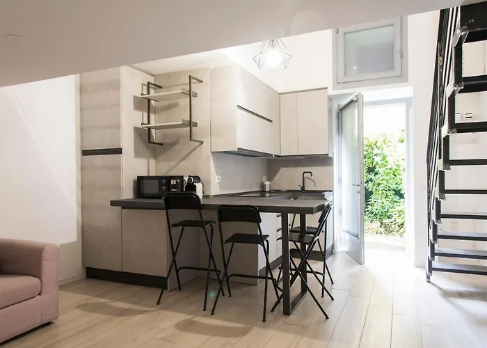 Youhosty - Pavia 7 米兰