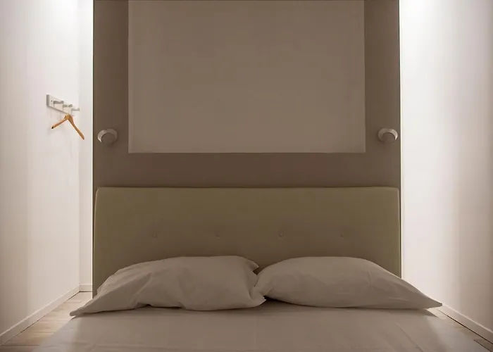 Youhosty - Pavia 7 * 米兰