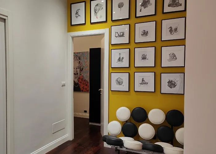 דירה Designed Pop 2 Bedrooms, 2 Baths In Center - Wifi, Ac, Steps From Subway M1 And M2, Station And Airport Connected *