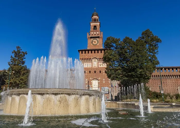 Portrait - Lungarno Collection Mailand