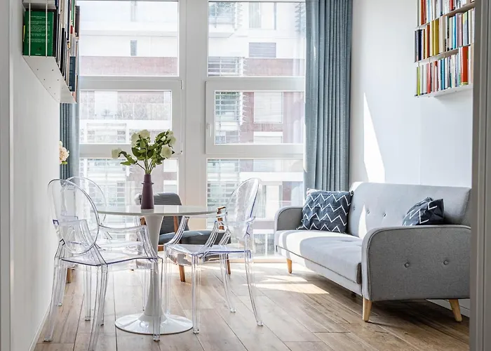 Luxnest I Porta Nuova - Via Pirelli