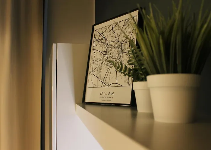 Yr Citta Studi - Modern Loft, 3 Min Walk To Duomo Bus شقة ميلان