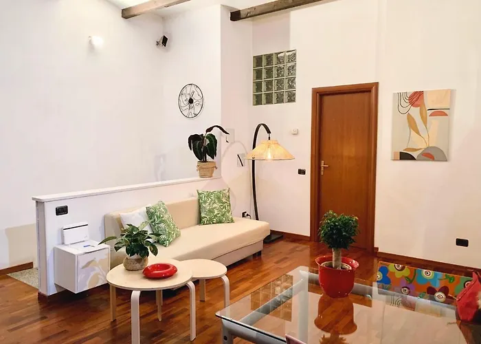 Comodo Loft Centrale - Pt Venezia Lägenhet