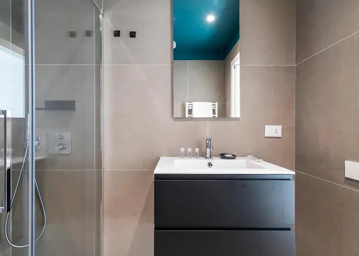 Easyhomes-central Tower