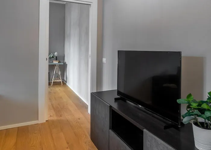 아파트 Joivy Charming Flat With Desk *