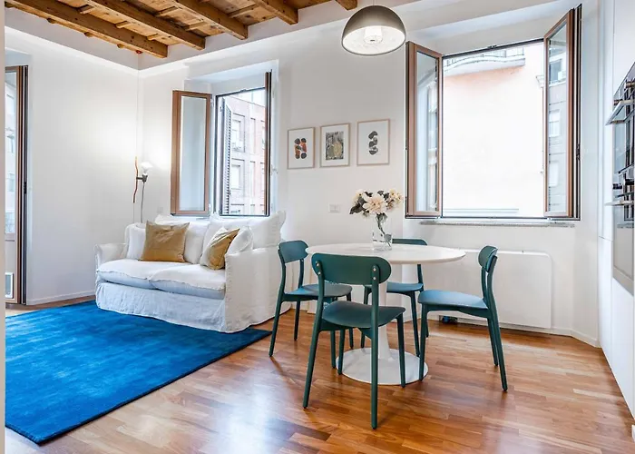 Easylife - - Mora 2 - Ticinese Milano