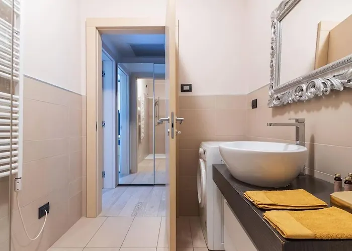 Bezzi Flexyrent A.c. Wifi Apartment *