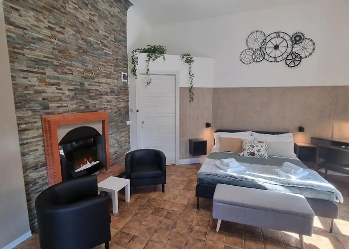 Casa Storica Piazza 5 Giornate בית הארחה 4*