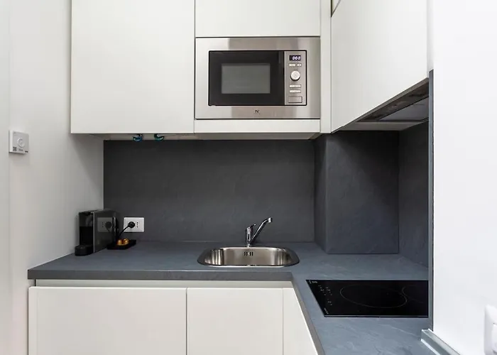 Appartement Centre Navigli- *