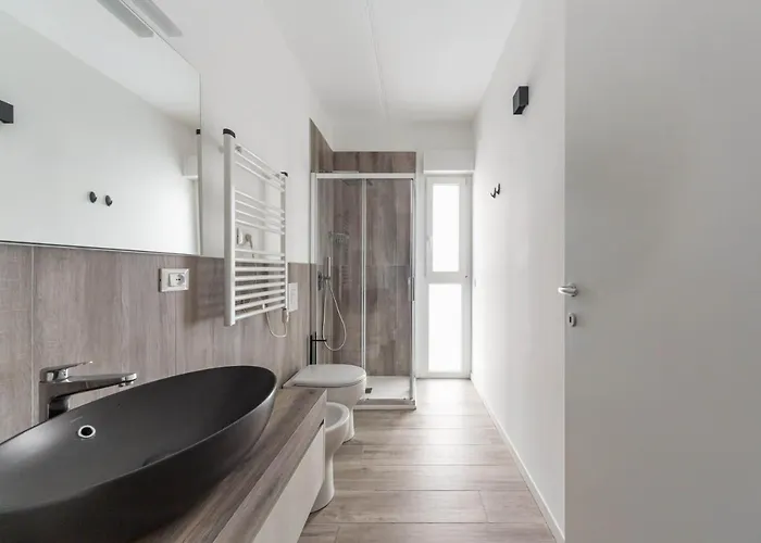 דירה Guesthost - Comfy With Private Parking & Balcony *