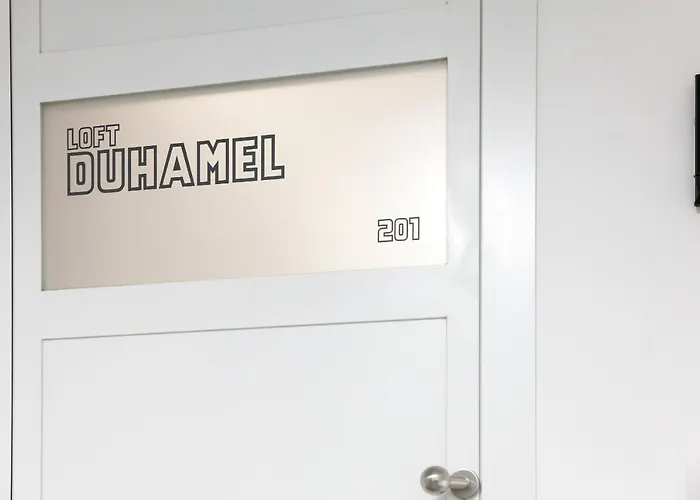 Basicvillage アパート *