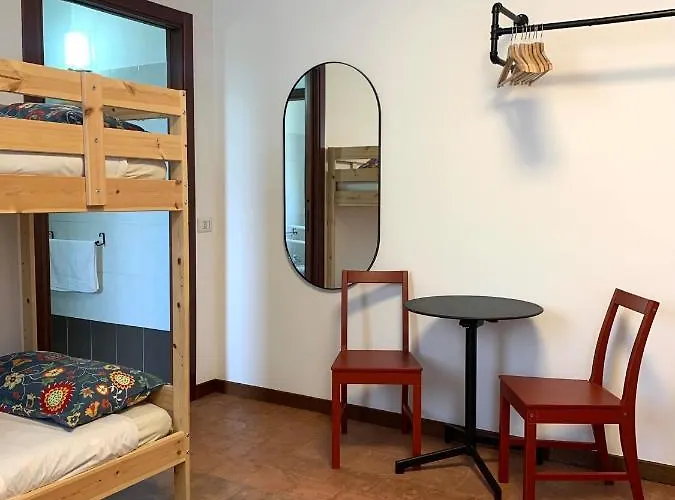 Cascina Bellaria Hostel Milán