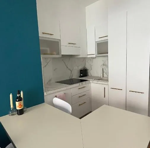 Bocconi 1 Bdr With Style