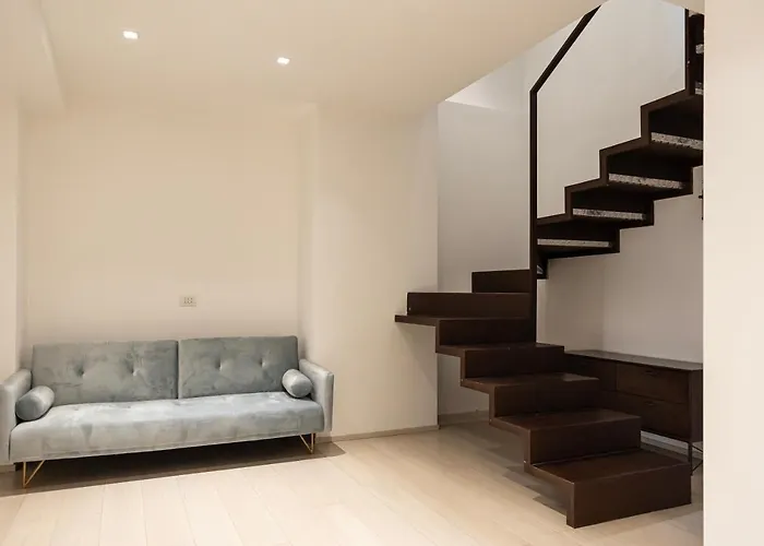 Elegante E Spazioso Quadrilocale In Porta Venezia