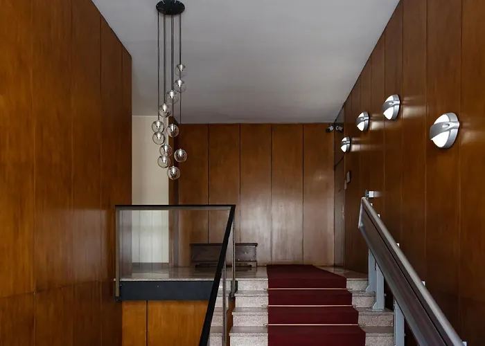 Elegante E Spazioso Quadrilocale In Porta Venezia *