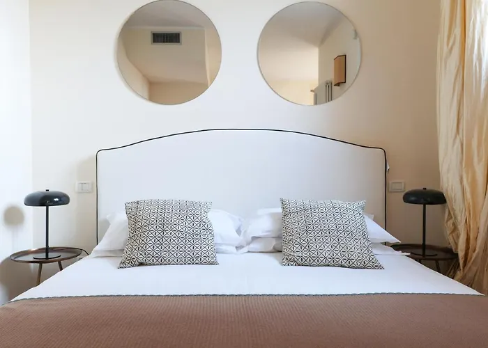 Lux Penthouse Palestro Milan