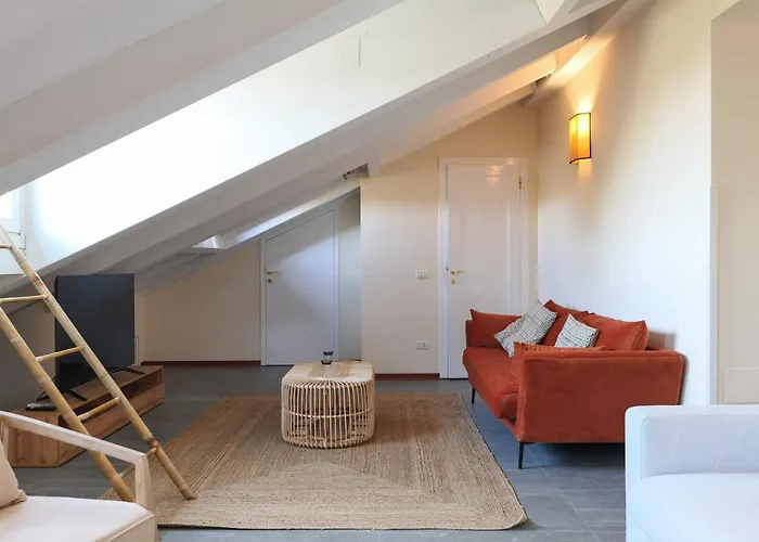 Lux Penthouse Palestro Appartement