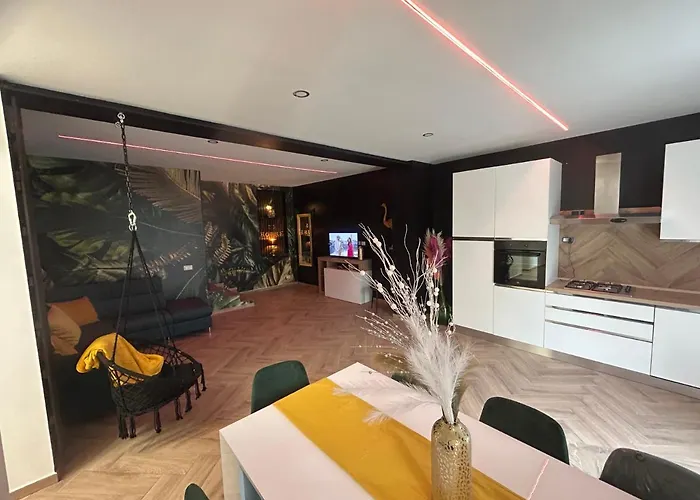 House Twenty - Five * Milano