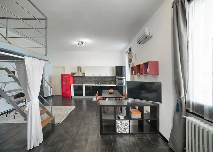 Accogliente Loft Di Design In Bovisa