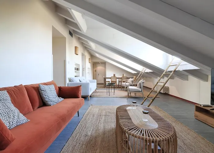 Lux Penthouse Palestro * Milan