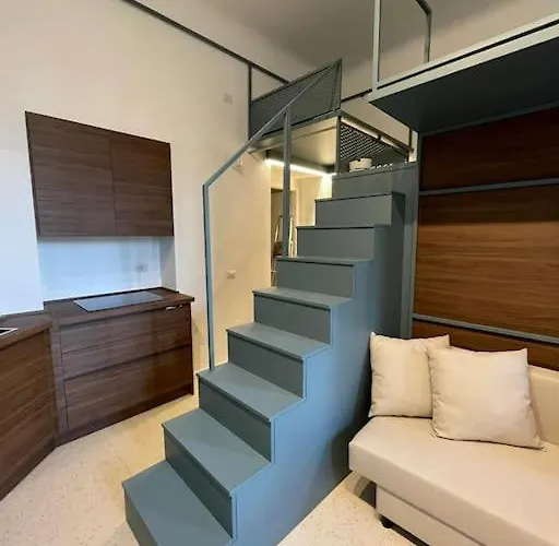 Lovely Flat In Bocconi * Milánó