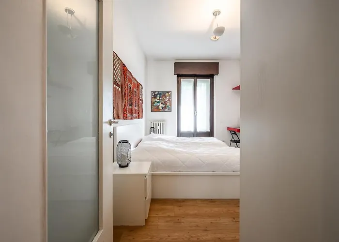The Lantern Flat - Ticinese Navigli